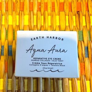 NIB Earth Harbor Aqua Aura Reparative Eye Cream .5 oz